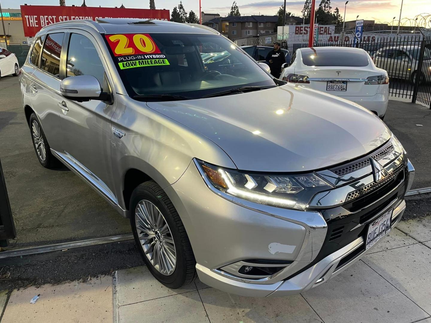 2020 SILVER /BLACK Mitsubishi Outlander PHEV (JA4J24A59LZ) , located at 744 E Miner Ave, Stockton, CA, 95202, (209) 944-5770, 37.956863, -121.282082 - Photo#1